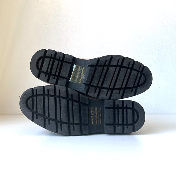 Everlane Pink and Black Chelsea Rain Boots - Picture 6 of 6